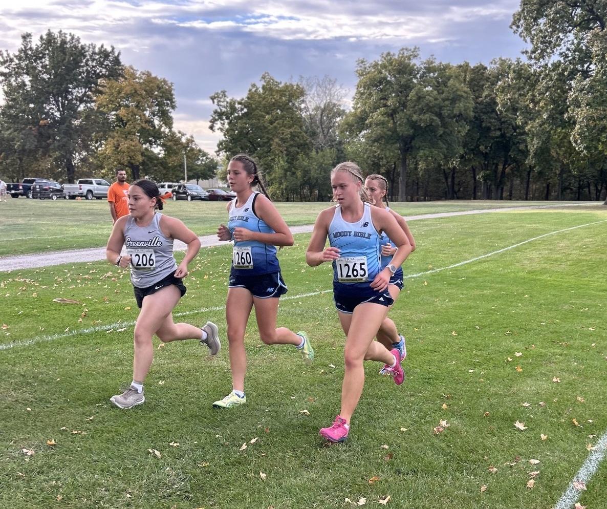 Lady Archers Improve Team Time at Greenville Classic